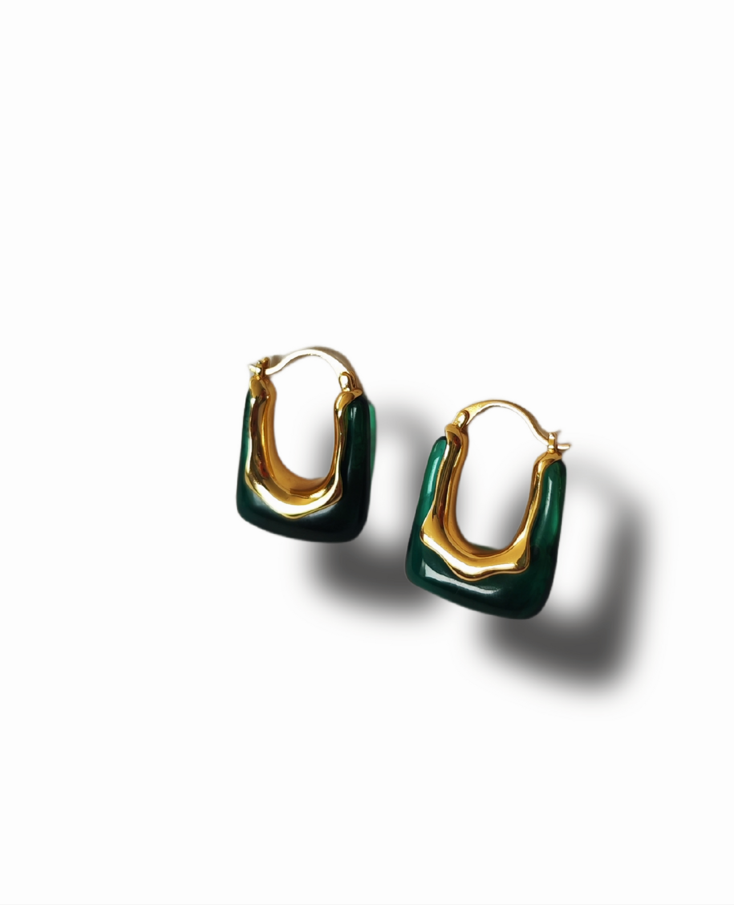 Emerald glossy arracadas🪲