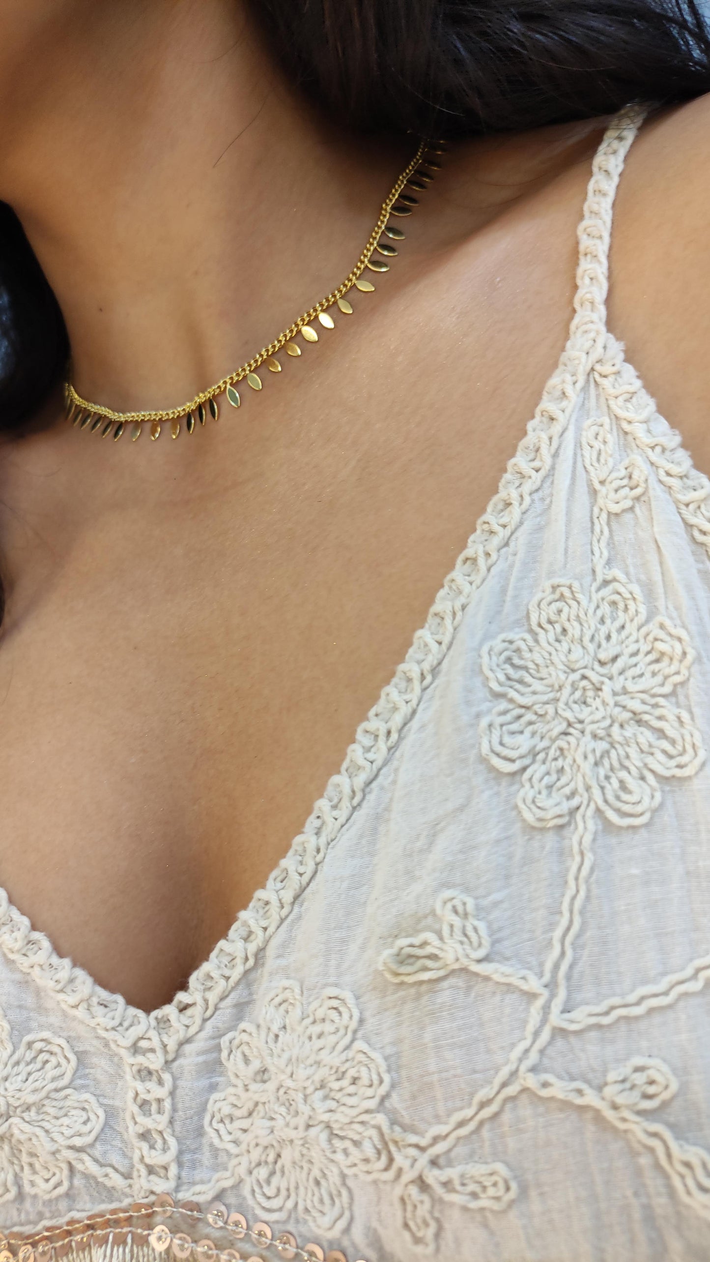 Choker de lagrimitas