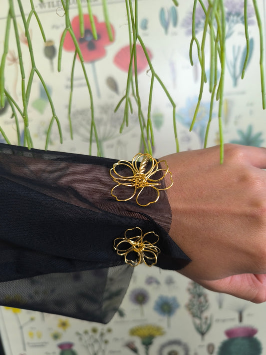Brazalete silueta de flores💐